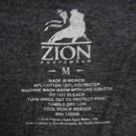 Bob Marley "Stand Up For Your Rights' Black Medium - Picture 4 of 4